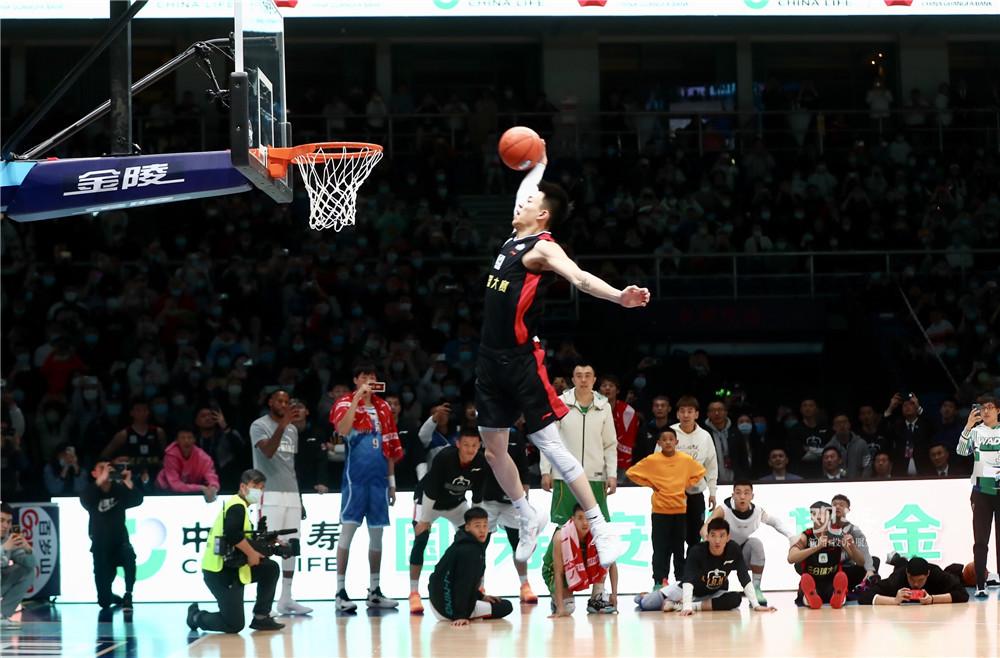 到进攻推进 到进攻推进